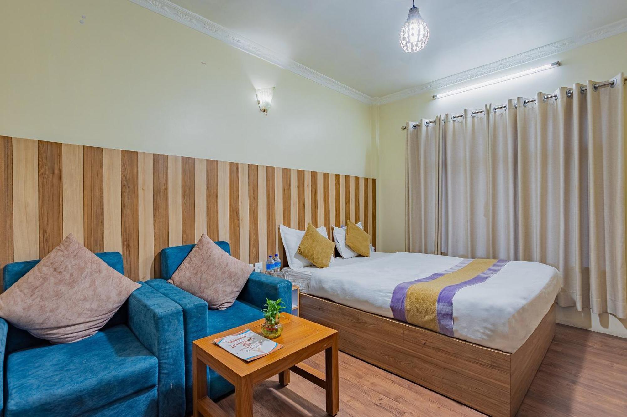Oyo 821 Hotel Gauri Kathmandu Exterior photo