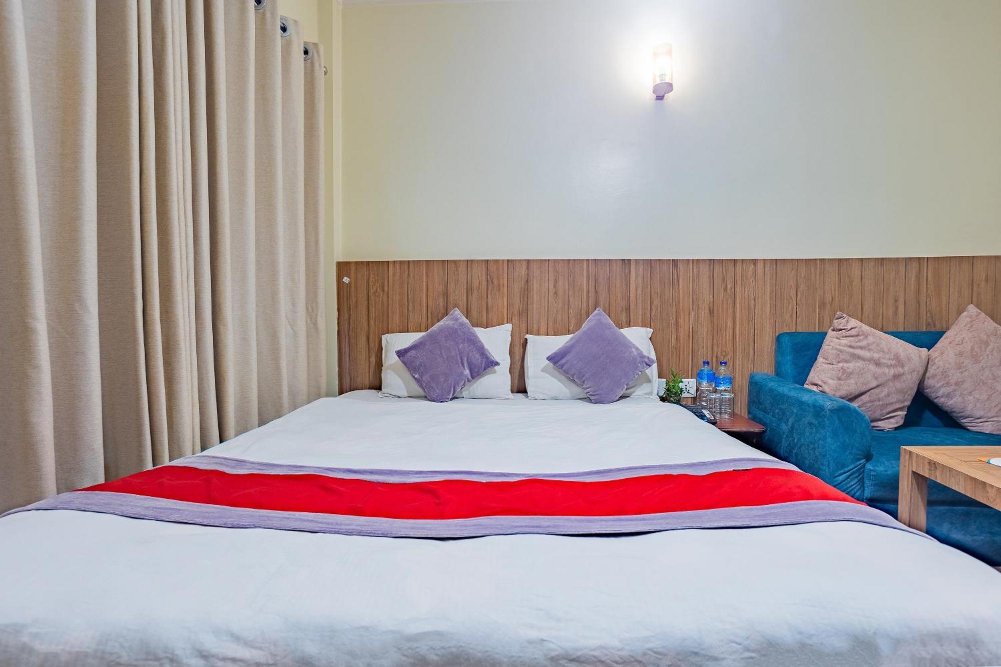 Oyo 821 Hotel Gauri Kathmandu Exterior photo