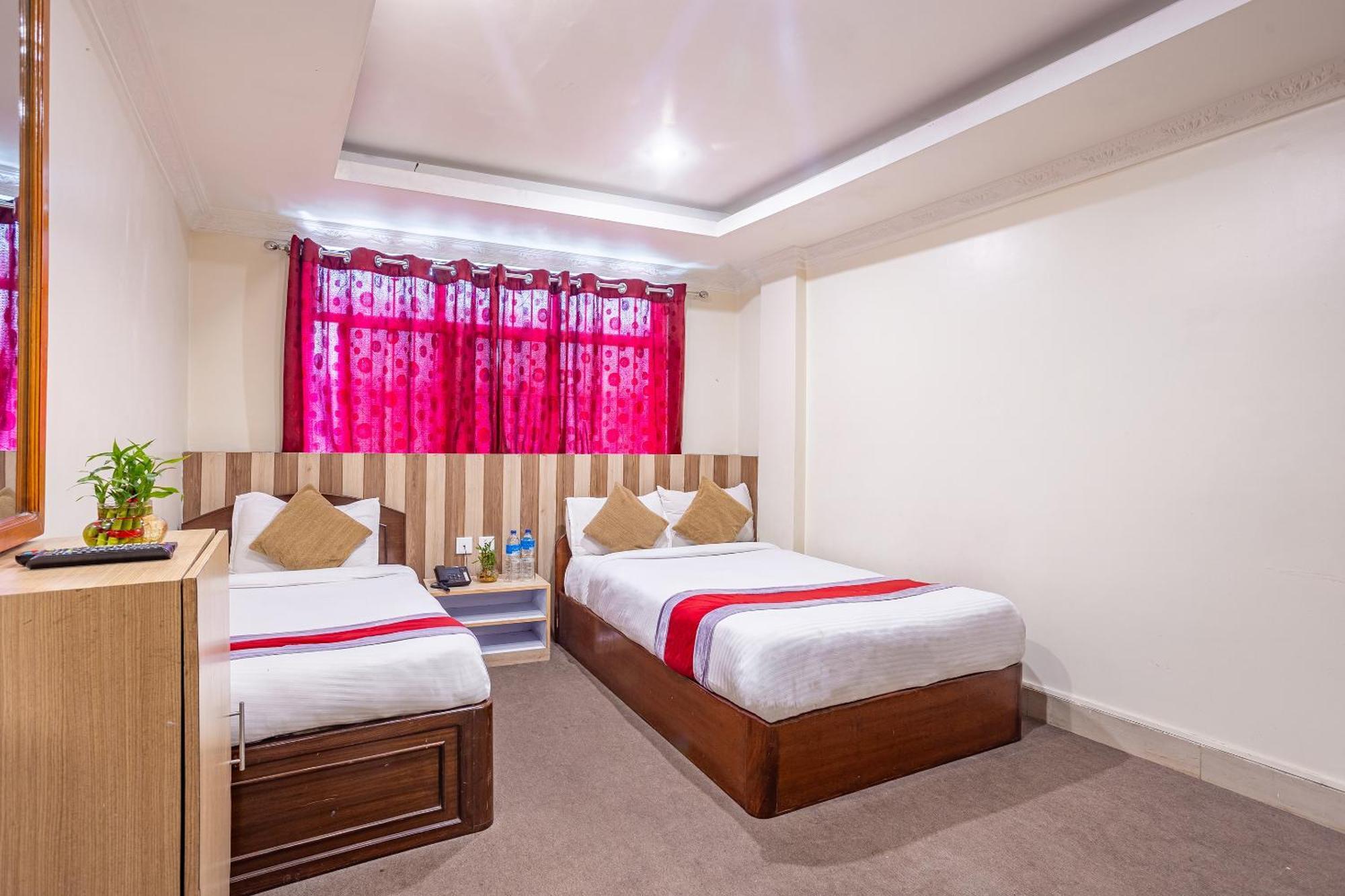Oyo 821 Hotel Gauri Kathmandu Exterior photo